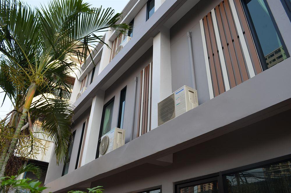 Varinda Hostel Bangkok Dış mekan fotoğraf